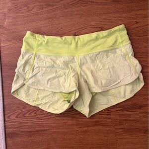 Lululemon Women's neon green speed up 2.5” inseam, size 4 Athletic Shorts